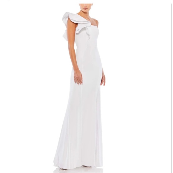 Mac Duggal ruffle mermaid dress white gown one shoulder - Picture 2 of 3